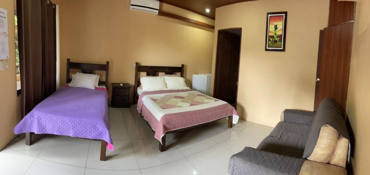 Aunty Arenal Lodge La Fortuna Extérieur photo
