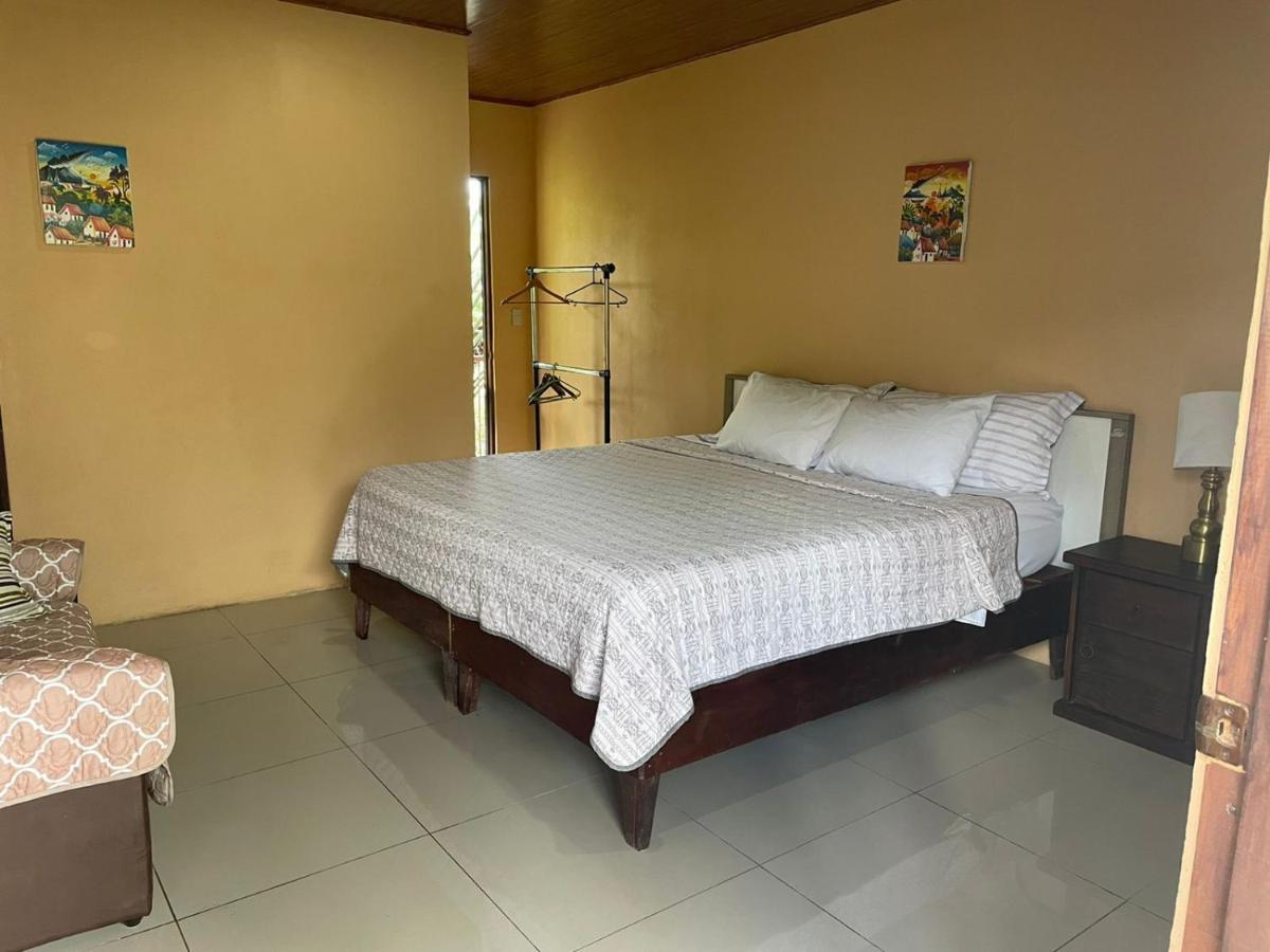 Aunty Arenal Lodge La Fortuna Extérieur photo