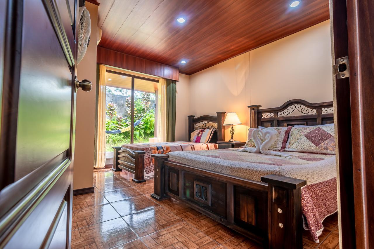 Aunty Arenal Lodge La Fortuna Extérieur photo